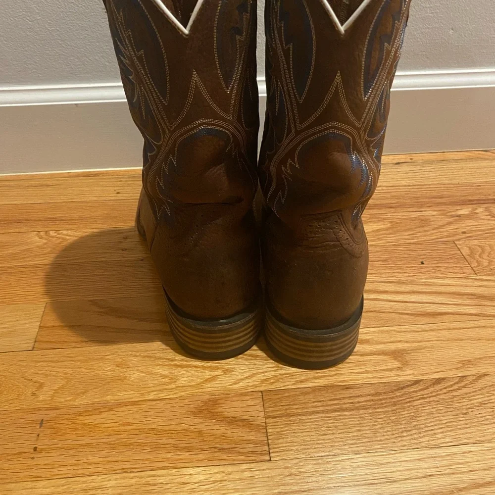 Ariat 10.5EE QuickDraw - Picture 3 of 4